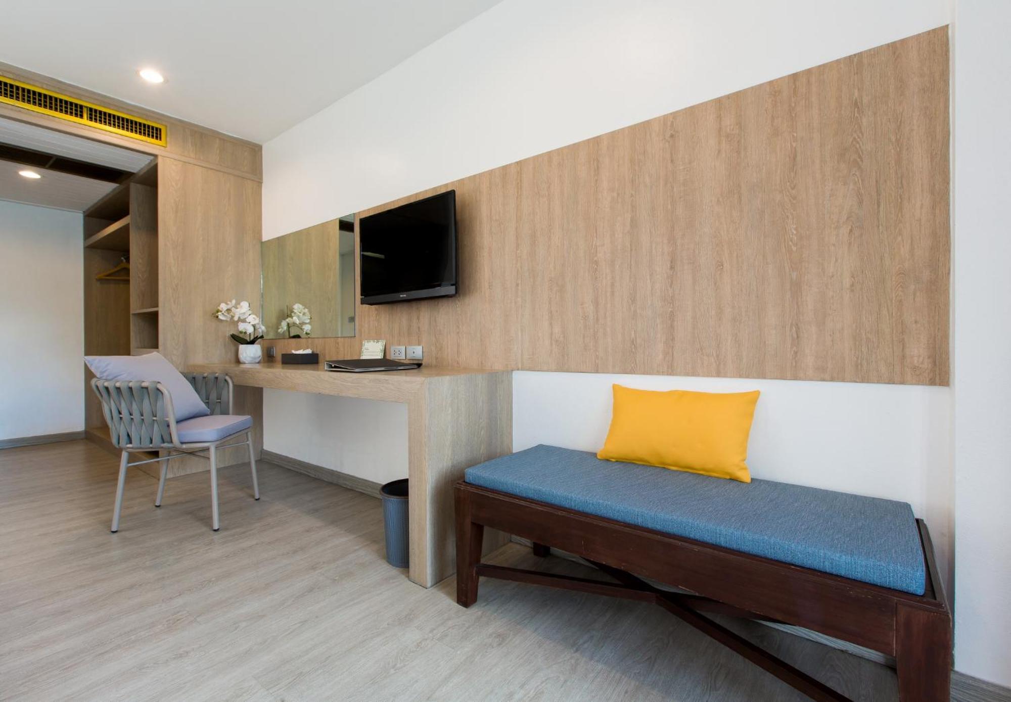 Coconut Village Resort Phuket - Sha Extra Plus Patong Exterior foto