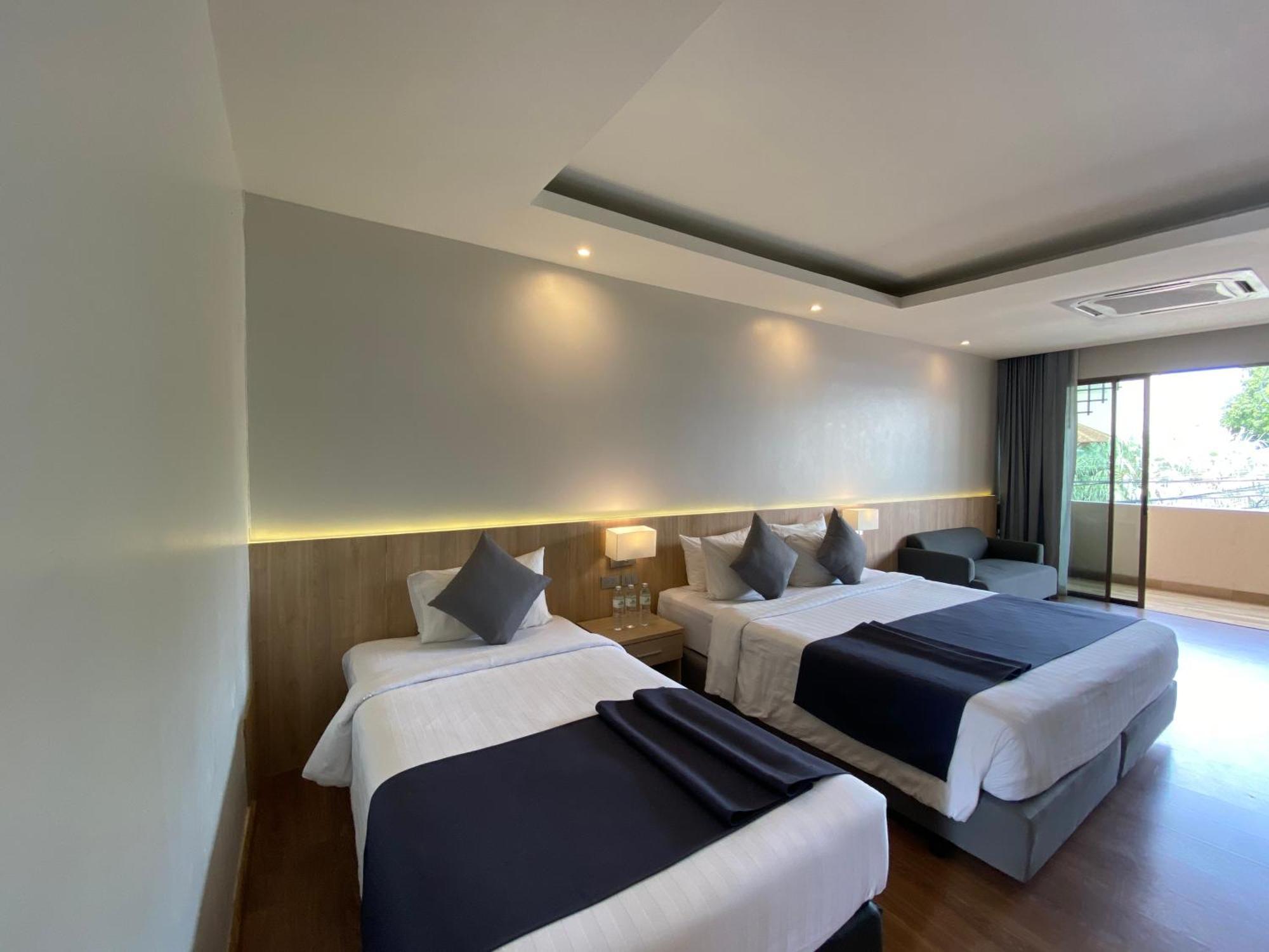 Coconut Village Resort Phuket - Sha Extra Plus Patong Quarto foto